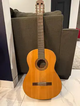 Gitar klasik Yamaha C315
