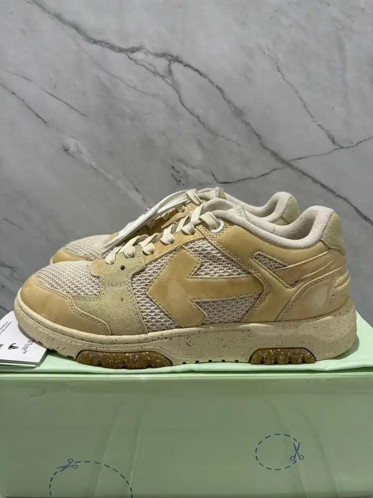 Off White Slim Out Of Office