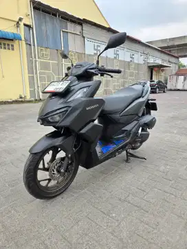 Honda Vario 160 CBS Hitam 2024
