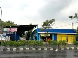 TANAH DAN BANGUNAN BENGKEL PINGGIR JALAN RAYA BESAR CIPONDOH TANGERANG