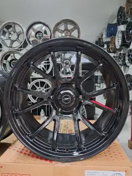 Jf luxury NF Ring 18x9 pcd 6x139,7 et 0 4pcs fortuner pajero