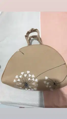 Pouch bunga Preloved