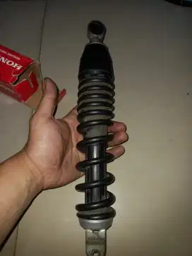 Shock Breaker belakang Beat/Scoopy 52400K2F305 / Seri KOJ