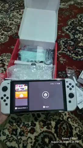 Nintendo Switch Oled White 64GB