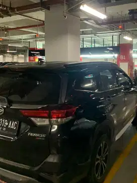 Terios Deluxe Manual Hitam