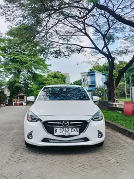 Mazda 2 2015 Bensin