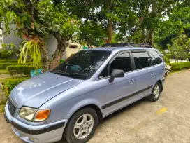 Hyundai Trajet 2000 Bensin