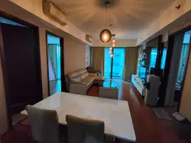 Jual TERMURAH St. Moritz Puri 2 Bedroom Tower Royal Furnish baru
