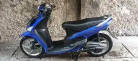 Di jual motor Yamaha Mio sporty tahun 2006 surat lengkap pajak telat