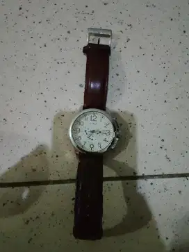 Jam Tangan Guess Asli Bekas