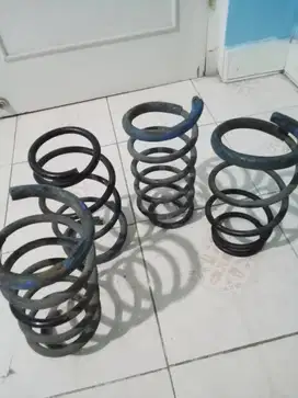 per kaki mobil vios gen 2 masi lumayan mulus
