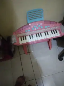 Piano anak merk elc