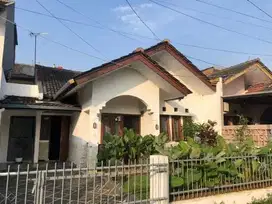 RUMAH MINIMALIS SIAP HUNI DI KOMPLEK ANTAPANI DEKAT JL TERUSAN JAKARTA