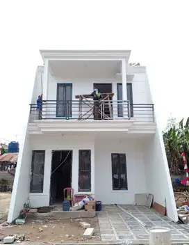 Rumah mewah 2 lantai akses toll Jatikarya
