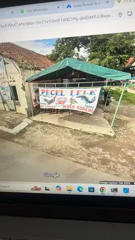 Cari tukang untuk pasang tenda