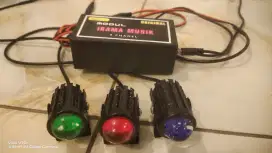 Lampu Led Sorot Ikuti Irama Music