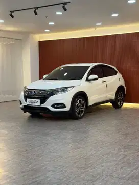 Honda HR-V SE CVT 2020 Odo 47 Ribu Record Antik Bergaransi 2 Tahun