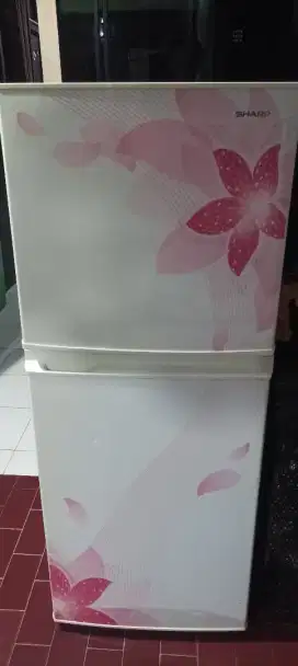 Kulkas 2 pintu sharp