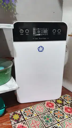 Air PURIFYER kondisi masih baru,penghirup debu dan asap otomatis.