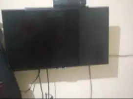 Led sharp 24in analog