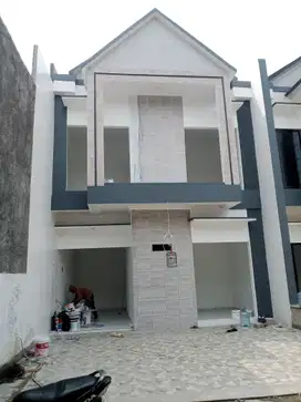 Rumah 2 lantai ready stok bebas banjir