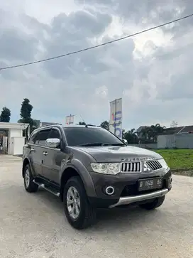 Pajero exceed matic tahun 2012 istimewa siap pakai