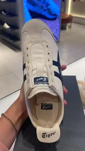 onitsuka unisex original