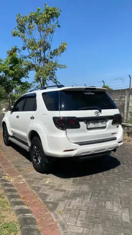 [KM 85RB]Toyota Fortuner G VNT Diesel Matic 2015