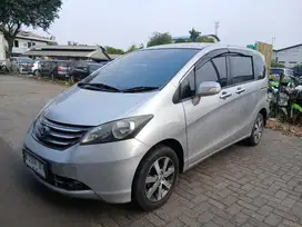 HONDA FREED E PSD 2012 AUTOMATIC
