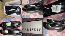 Sepatu Kerja (Hak 3 Cm) Merk = Chrissie (Payless)