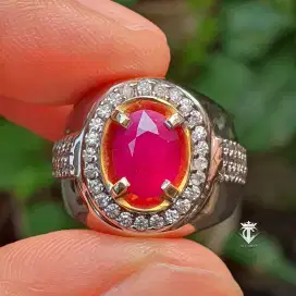 Batu Permata Natural RED Ruby Burma Myanmar 2.07 Ct GRI Lab Memo