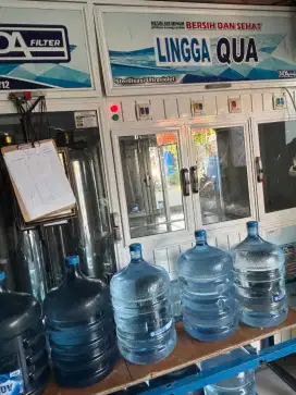Alat isi ulang air RO