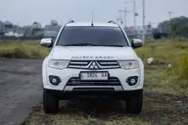 Mobil Gagah Maskulin Bergengsi