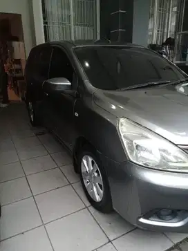Nissan Grand livina 2013 Bensin