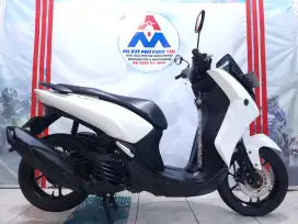 (KREDIT DP 1 JT) YAMAHA LEXI 125 TH 2021 NIK 2020 MULUS CASH / TT