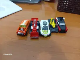 Sayang anak   mobil hw 5 buah cmn 100 ribu
