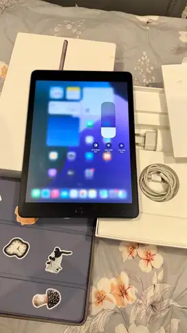 Dijual Ipad 9 Grey 64GB Resmi Ibox Lengkap Wifi Only