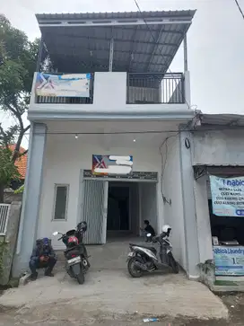 Jual RUKO Full Renovasi Siap Pakai Lok Strategis , Harga Terbaiknya
