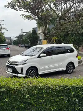 KM 44.000!! Avanza Veloz 1.5 tahun 2020 MT