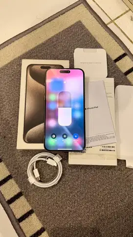 Dijual Iphone 15 Promax 256GB Natural Titanium Resmi Ibox Lengkap