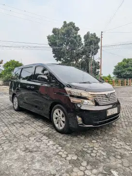 Toyota Vellfire 2010 Premium Sound Terawat