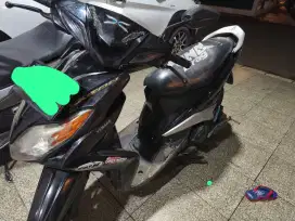 Yamaha Xeon Karbu 2011