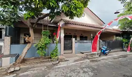 Rumah Murah siap Huni di Taman Pondok Jati, Taman, Sda