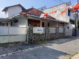 Rumah luas di umbulharjo