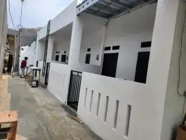 Dijual kontrakan 3 Pintu 4 petak 3,5X10M