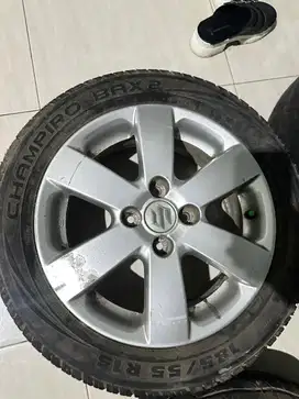 Velg oem suzuki Swiff ring 15 pcd 4X100