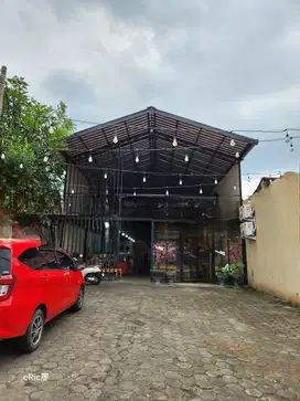 Tempat usaha sdh ramai disewakan bisa dg usahanya di jatiwaringin