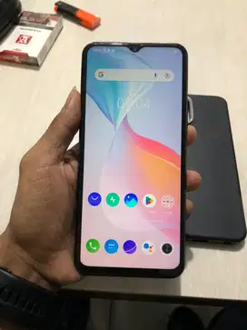 VIVO Y33 S RAM 8+4/128 GB