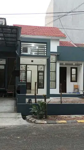 Disewakan rumah bersih dan nyaman du Graha Caelesta TangSel
