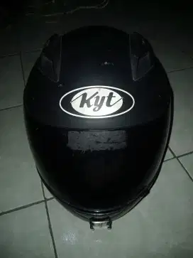 Jual Helm Kyt full face dan earphone wireless helm
